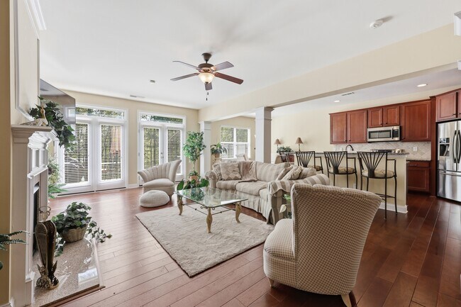 Building Photo - 4008 La Crema Dr