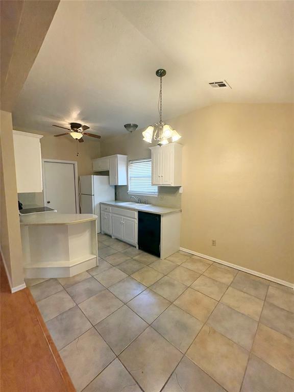 Building Photo - 1800 Cimarron Trail
