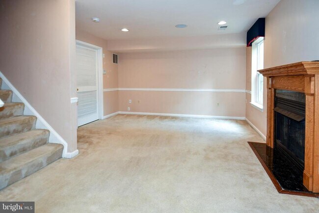 Building Photo - 16853 Capon Tree Ln