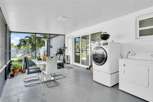 Building Photo - 29810 SW 153rd Ct