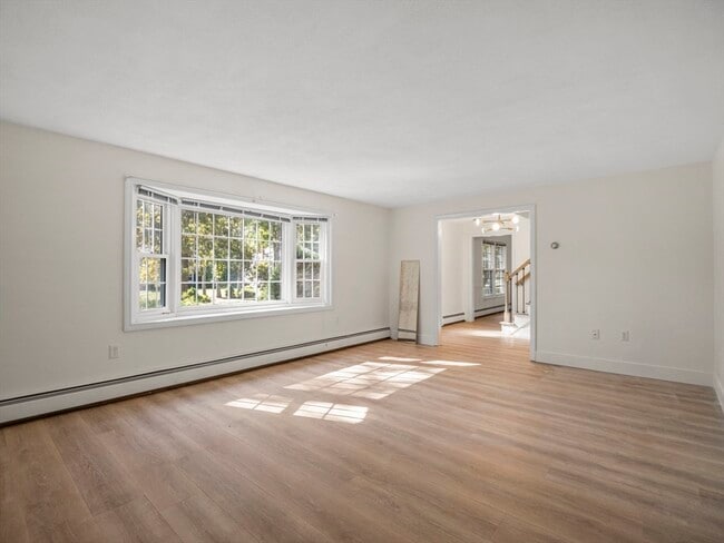 Building Photo - 40 Langley Ln