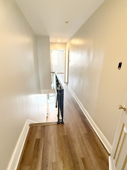Building Photo - 1734 Wolf St