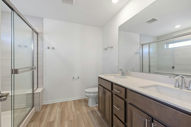 Building Photo - 16531 Golden Vly Ln