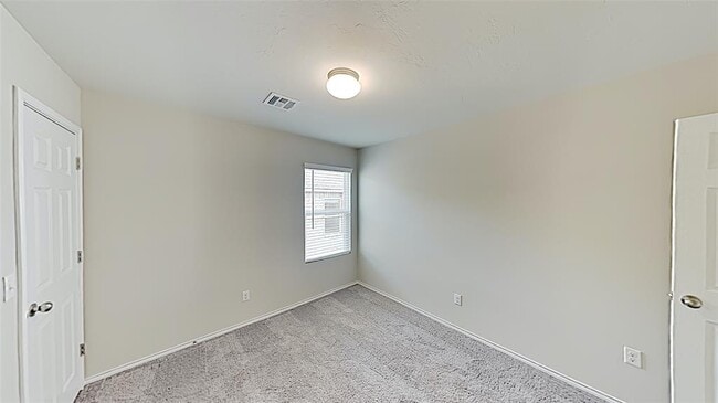 Building Photo - 9704 Laredo Ln