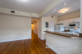 Building Photo - 55 Ashford St
