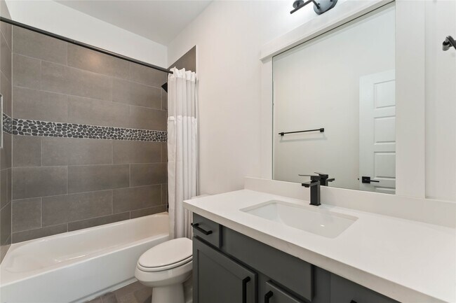 Building Photo - 5824 Highland Sky Ln