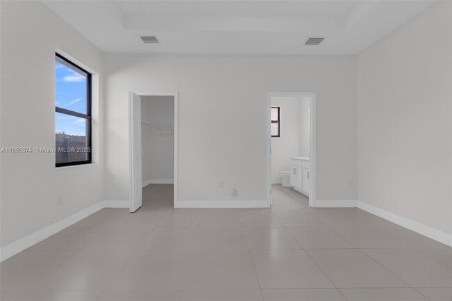 Building Photo - 19447 SW 124th Ct