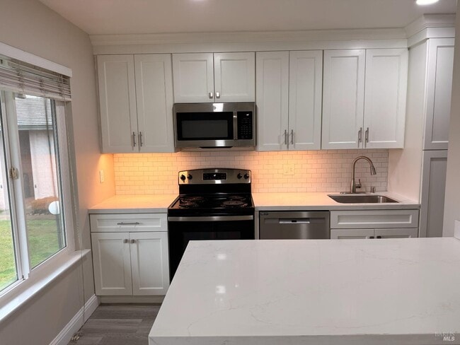 Building Photo - 4888 Clayton Rd