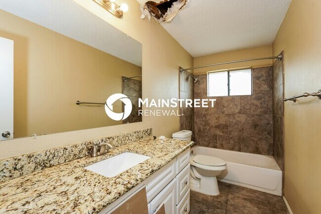 Building Photo - 3 Bedroom Pet-Friendly Home in Lancaster, ...
