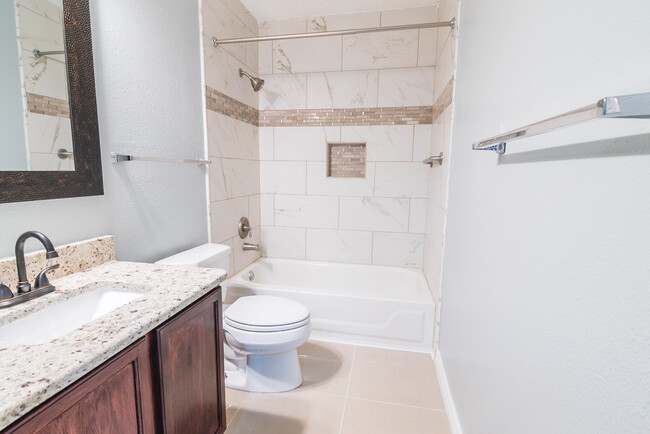 Bathroom #2 - 9630 Hillside Trail