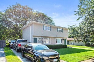 Building Photo - 1115 Burgundy Ln