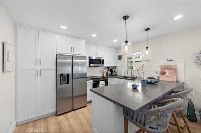 Building Photo - 2175 S Coast Hwy