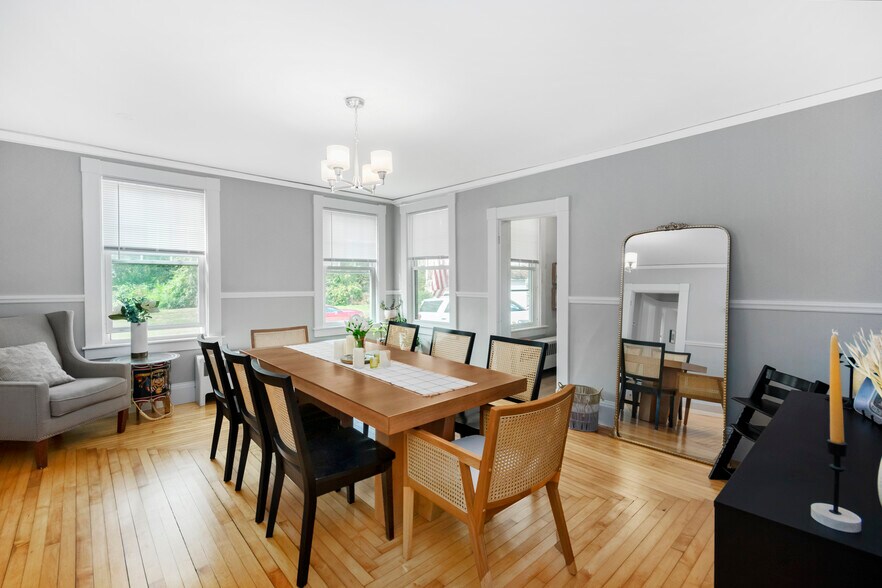 Primary Photo - 71 New Boston Rd