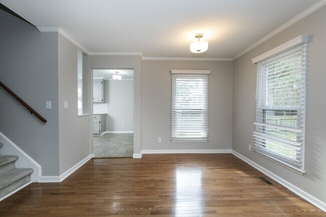 Building Photo - 106 Allison Way