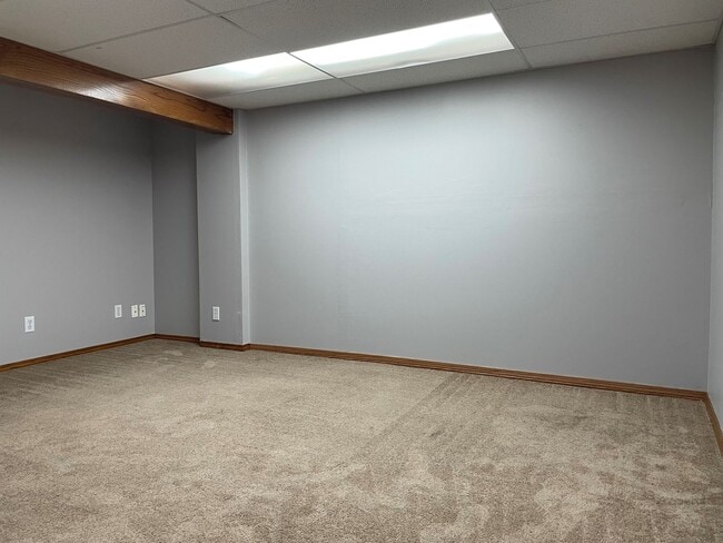 Building Photo - 5098 Stoneybrook Blvd