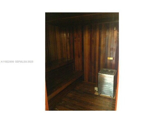 Building Photo - 234 NE 3rd St