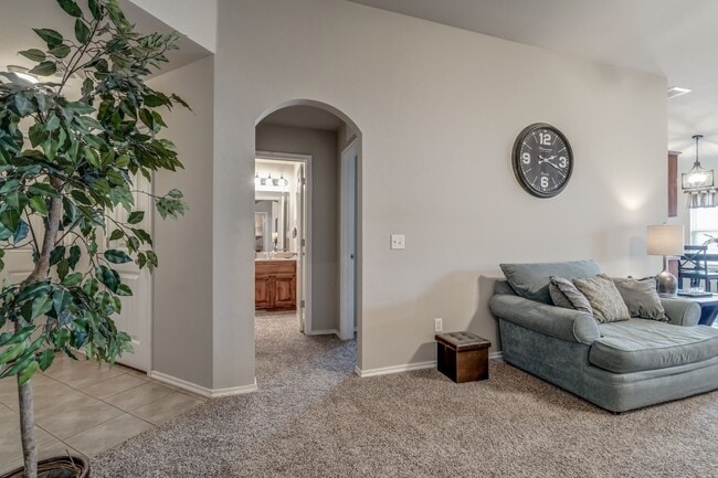 Building Photo - Deer Creek Schools