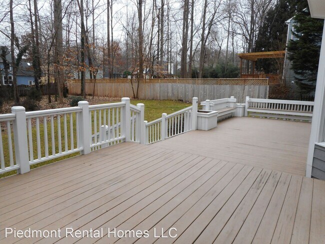Building Photo - 3 br, 2.5 bath House - 5 Mainsail Ct.