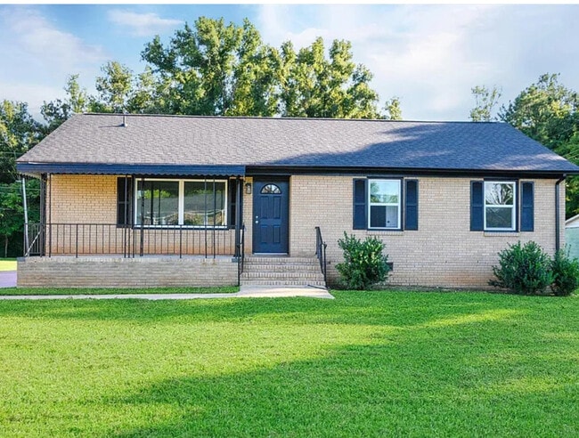 Building Photo - 1062 Glenarden Dr