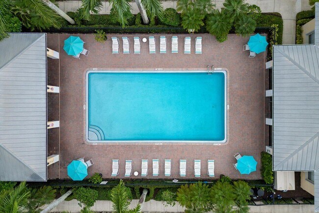 Building Photo - 1460 Corbison Point Pl