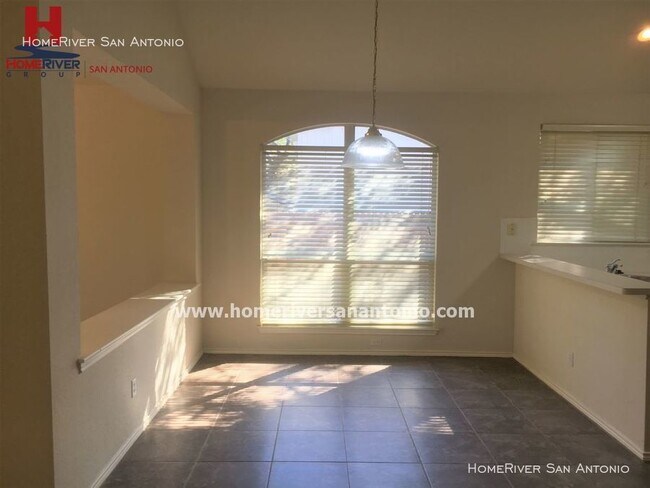 Building Photo - 14614 Swale