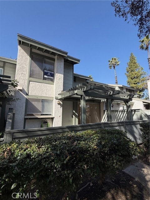 Building Photo - 1916 E 5th St