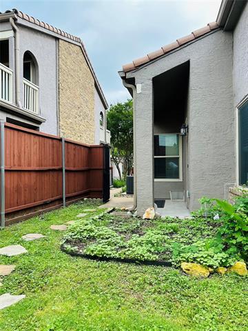 Building Photo - 4242 N Capistrano Dr