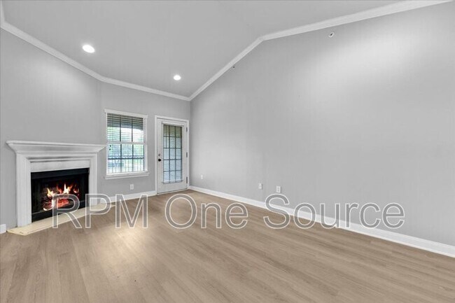 Building Photo - 2601 Preston Rd