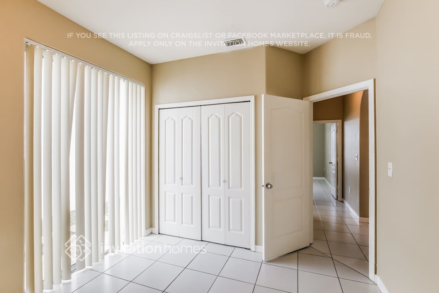 Building Photo - 16880 SW 141st Ct