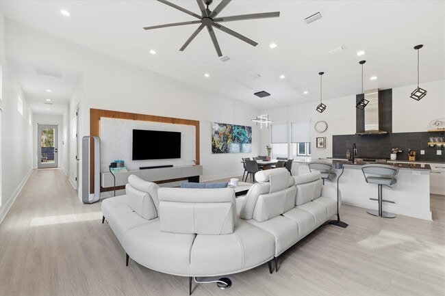 Building Photo - 2351 Lake Hall Rd