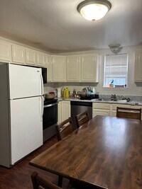 Building Photo - McKeon Park Apartments