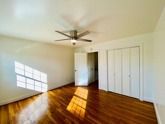 Building Photo - 3810 Hermitage Rd