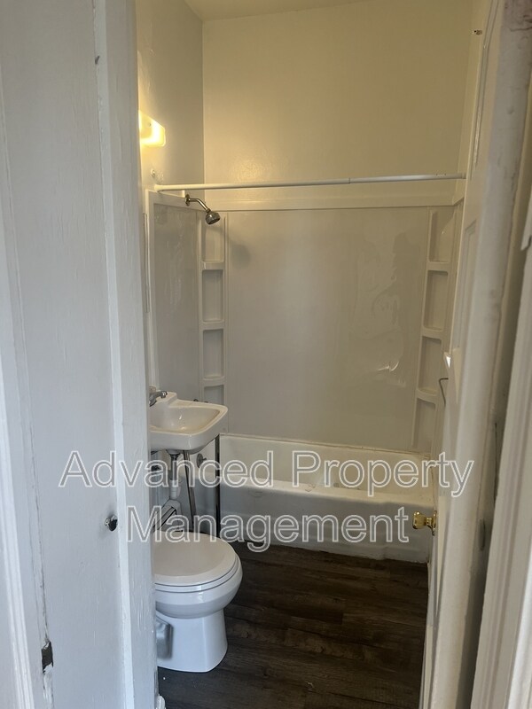 Building Photo - 3113 W McKinley Blvd