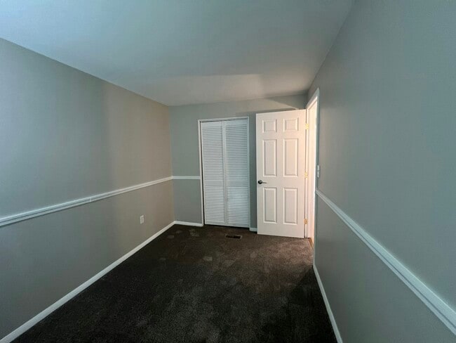 Building Photo - 4210 Burningtree Rd