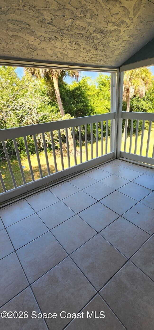 Building Photo - 2109 Hidden Grove Ln