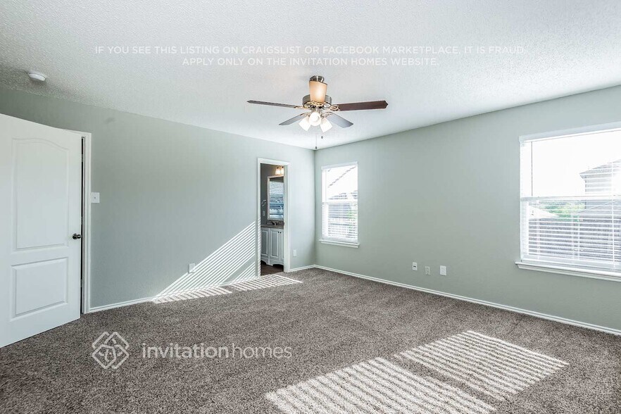 Building Photo - 13768 Canyon Ranch Rd