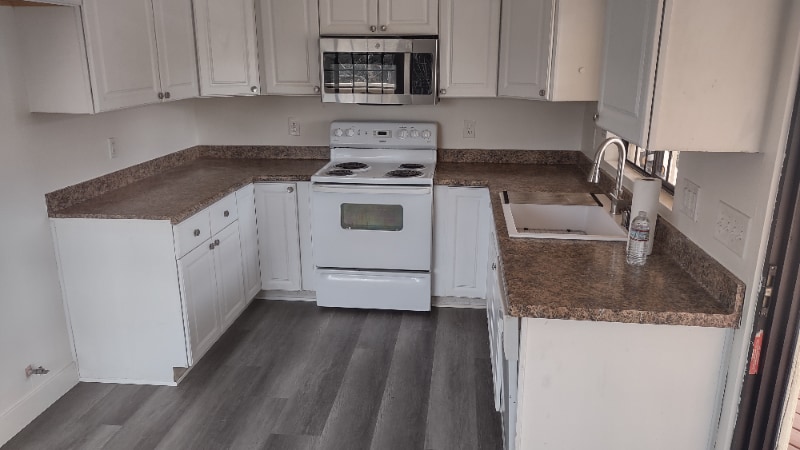 Building Photo - 18988 Via Pamela