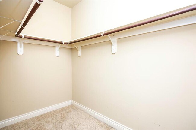 Building Photo - 16810 Bonnyton Dr
