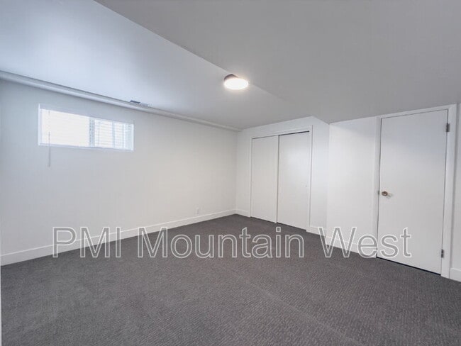 Building Photo - 345 S 850 E