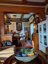 Building Photo - 329 E 3rd St