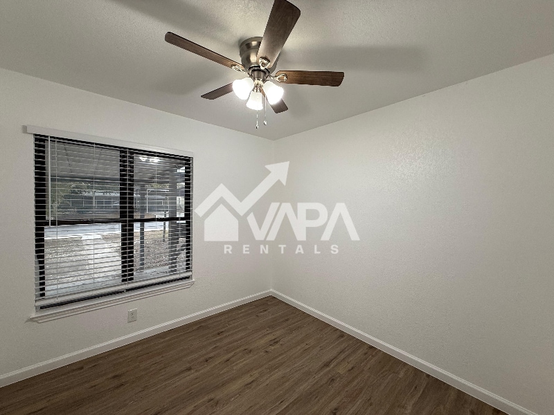 Building Photo - 943 Weizmann St