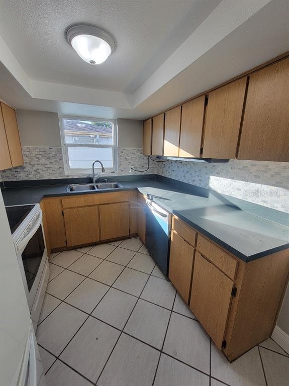 Building Photo - 6935 Alta Vista St