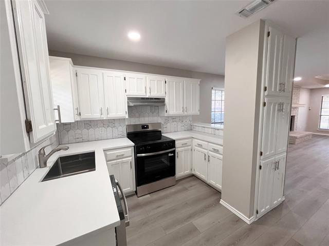Building Photo - 5628 Westchase Dr