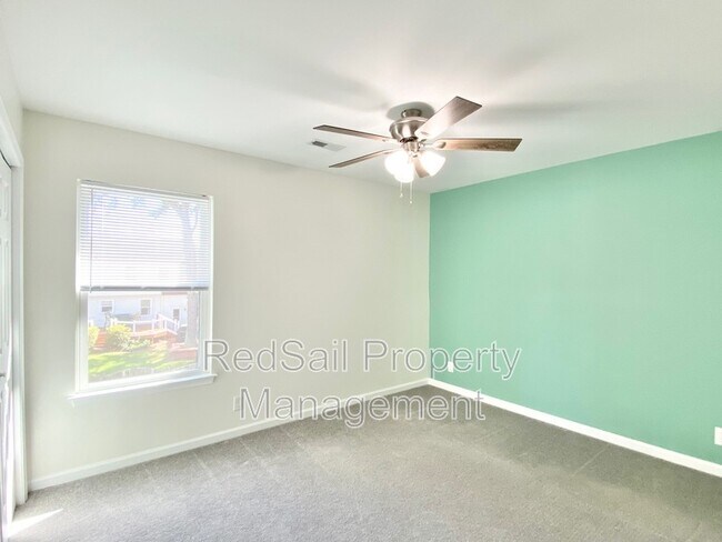 Building Photo - 184 Stony Ridge Ct