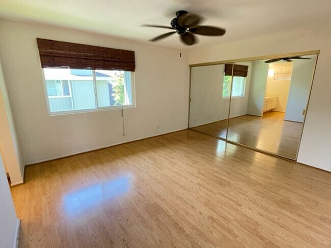 Building Photo - **Coming Soon** Modern Irvine Townhome in ...