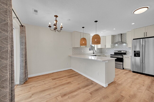 Building Photo - $1,995.00, 2 Bed 2 Bath Condo in Westminster!