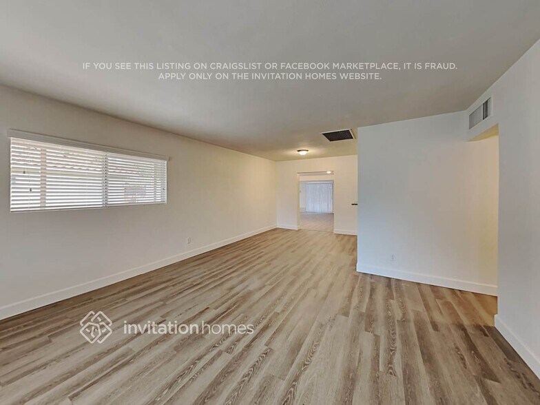 Building Photo - 6734 N 10th Ave