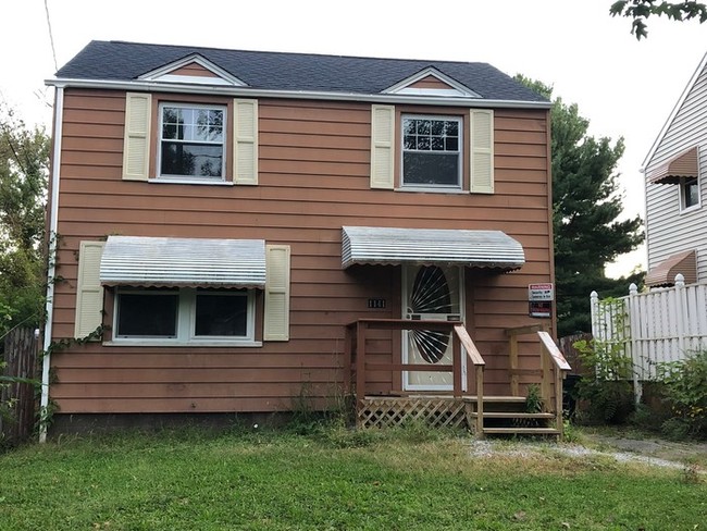 Primary Photo - Charming 3BD Single in Akron!