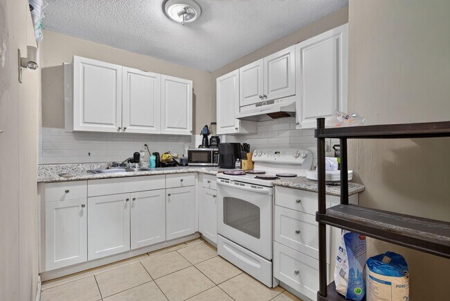 Building Photo - 1769 NW 55th Ave