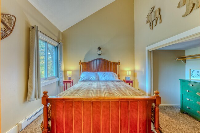 Building Photo - 28 Condo Rd